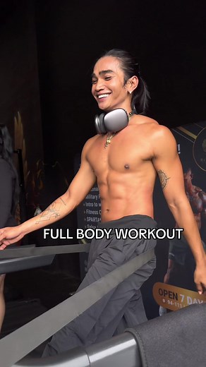 FULL BODY WORKOUT 🏋🏽💪🏽 For you and your partner Start off with some dynamic warmups & stretches Jumping into the workout Romanian deadlifts (RDLs) 15 reps Goblet squat 15 reps Jump squats 15 reps Frog jumps 15reps Shoulder press 15 reps Tricep extensions 15 reps Thrusters 10 reps Hammer curls 10 each arm 4 sets each exercise and finish off the workout with 20-30 minutes of your preferred cardio Remember you are not alone if you need help, your R1pfitness Family is here to help 💪🏽💪🏽 We of