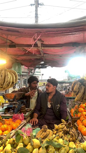 Filam shoting prank 🤣 funny video question and answer 😂 follow me and repost this video #question #funnyvideo #foryou #funnyvideos😂 #viral