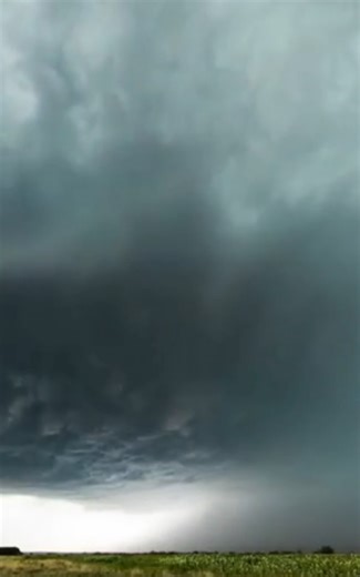 Supercell thunderstorm over Chiricahua Mountains time-lapse storm footage