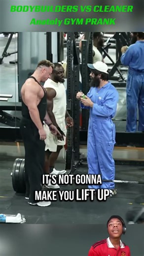 BODYBUILDERS VS CLEANER - Anatoly GYM PRANK #trolllife #funny #gym #prank #laugh