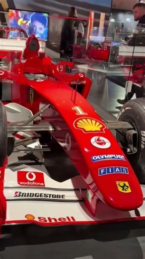 F1フェラーリ2002年 ＃シューマッハ仕様車…🦑