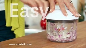 Chop or whip products in seconds by pulling the cord - fast and easy! https://www.starfrit.com/en/34-swizzz-prozzz-34-chopper-3 | Starfrit | Facebook