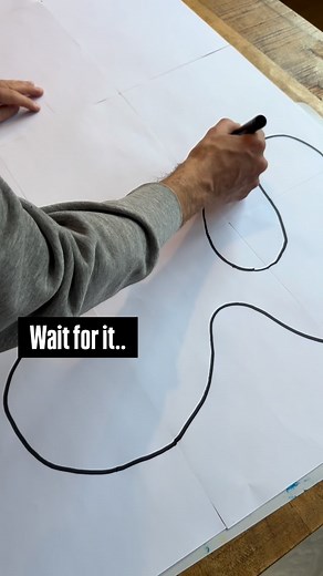 5K views | Jaaaa, dit is leuk! De robot path tracker volgt de lijn die jij hebt getekend 烙 Hier worden regelmatig de moeilijkste ‘doolhoven’ gemaakt voor de robot om te volgen. Het leukste vinden ze zelfs om de robot al aan te zetten en dan snel te tekenen; zo ga je geheid een keer de mist in  Leuke gadget weer!  (Het filmpje is wel versneld, de robot gaat langzamer!) #spruitkidsconceptstore | Spruit kids conceptstore | Facebook