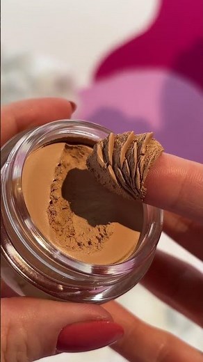 The FLUFFIEST mousse foundation EVER ☁️ #essence