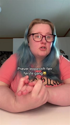 Prøver leppestift for første gang: Tips og triks