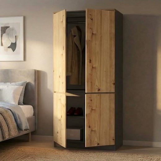 Rangement pratique dans la chambre avec l’armoire S90