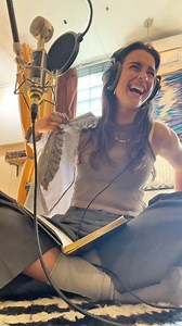 36K views · 197 reactions | Studio Day #6: today I recorded a song with @aliceivymusic about forgiveness & rekindling with an old friend 懶 this is going to be one of the more pop sounding tracks on the record but it’s already one of my favourites 凉 #studio #recording #musician | Steph Strings | Facebook