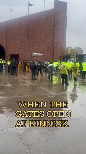 161K views · 727 reactions | The gates open and the sprint to the student section is on. | Hawkeye Headquarters | Facebook