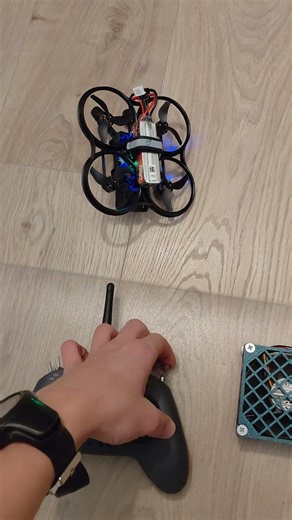 Как работает Turtle mode на FPV-дронах? #fpv #fpvdrone #drone #automobile