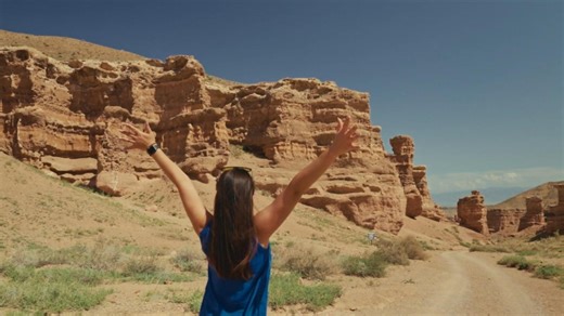 2025 travel destinations and trends