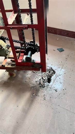 This DIY drop hammer just lifts a heavy weight and lets it fall. That basic idea is enough to break concrete fast and effectively #DIYEngineering #ConcreteDemolition #FBLifestyle | Yalla Studio TV