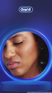 Esqueça o que sabe sobre escovas. Descubra uma forma inovadora de cuidar dos seus dentes. | Oral-B