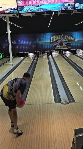 Robert bubble gum vibe ‪@HammerBowling‬ #h5gbowling #wolfesbowlingsupply #brandsofbrunswick
