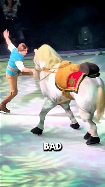 Maximus Gives Flynn Rider Trouble! 🐴👑 | Tangled | Disney On Ice