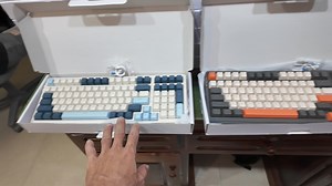 Keyboard Freewolf K8 Wireless Bluetooth Mechancial Gaming Keyboard (Blue Switch) តំលៃ 35$ អាចដូរ Switch បានគ្រប់ពណ៏ ទីតាំងនៅជាប់របងទូតចិន ខាងកើតជ្រុងខាងក្រោយ កែងផ្លូវ 167 ផ្លូវ 418 ផ្ទះ 37B (ឧទាហរណ៍ ខាងកើត គឺខាងផ្សារទួលទំពូង) 010848374 - 017211717 https://goo.gl/maps/3XoVEGgUBn4GVkpD7 | SDACH GAME ស្តេច ហ្គេម