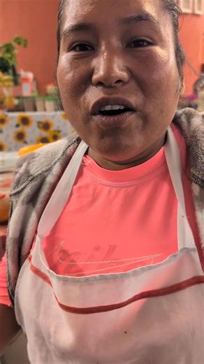 Taquería roque En Santiago Yolomecatl Tacos de cazuela Tasajo papas con chorizo Flor de calabaza Suadero Alambre Y los.domingos de rica pancita De lunes a viernes en el interior del mercado municipal de Yolomecatl | El Pulque Oaxaqueño