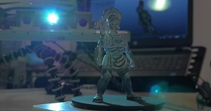 View of 3D-scanning of rotating figurine