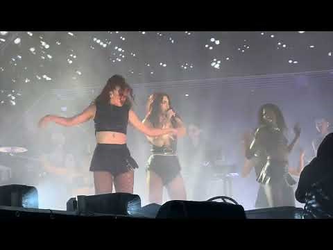 Dua Lipa's Awesome Concert in Berlin: Watch the Best Moments!