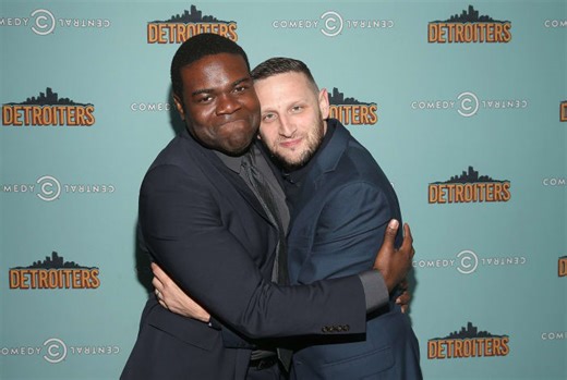 Cult classic sitcom ‘Detroiters’ doesn’t hit Netflix like they said it would