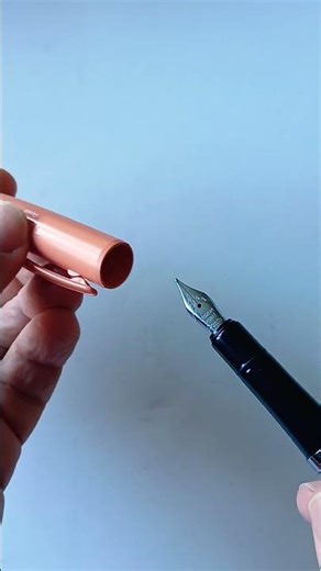 Orange Pastel. What pen is it? / What pen is it? #pen #fountainpen #fountainpen #pen