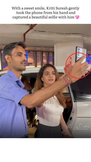 Fan Didn’t Know Selfie… What Kriti Suresh Did Next 😳💖 #viralshort #ytshorts #shorts