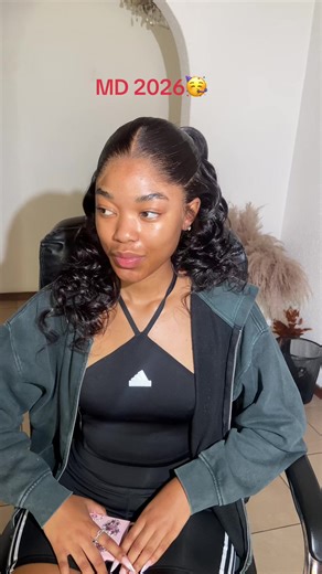 MD 2026 install and styling 🥳 She brought her bundles for wig making-R450 Bought our 12” transparent closure-R650 Low hairline customising with our closure-R500 Low hairline install and style-R650 We are based in Kensington Johannesburg. We work strictly on appointments 0817739629