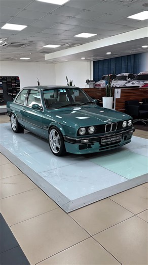 BMW 350. Under the bonnet sits a Range Rover Offenhauser 4.6-litre V8 that’s been stroked to 5.0 litres, which is where the “350” name comes from. Probably not what BMW had in mind, but we’re not complaining.