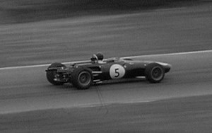 27K views · 458 reactions | In the first race of the F1 season in 1967, Dan Gurney had some steep competition. Legends such as Jack Brabham driving his Repco Brabham, and John Surtees piloting the Honda were in the field. But ultimately it was Gurney who came out on top, driving his own car to victory. He is the first and only American to ever take victory in his own F1 car. (Credit: Wazee Archival via Getty Images.) | Road & Track Magazine | Facebook
