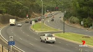 6K views · 32 reactions | Parts of the South-Eastern Freeway and Glen Osmond Road would be turned into a dedicated bus lane during peak-hour in a radical plan to ease congestion. What do you think of the plan or is there a better solution? The latest in 7NEWS Adelaide at 4pm and 6pm | www.7NEWS.com.au #7NEWS | 7NEWS Adelaide | Facebook