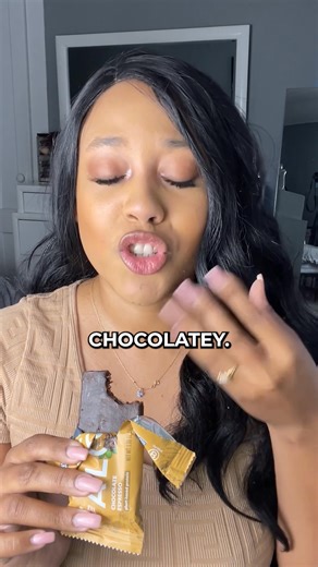 303 reactions · 98 comments | Hot coffee. Sugary breakfast. Mid-morning crash. Sound familiar? ALOHA’s Chocolate Espresso Protein Bar changes the game—combining rich chocolate flavor with a caffeine boost to power your morning, without the jitters. Grab one and transform your routine. | ALOHA | Facebook