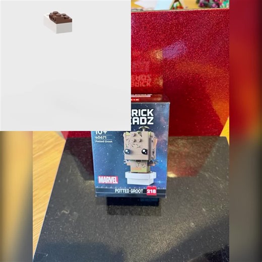 Lego Brickheadz Potted Groot with Bricklink Studio build alongside showing a cleaner build. @LEGO @Marvel Entertainment #legobrickheadz #legogroot #iamgroot #afol