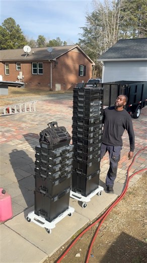 L-BOXX Baseline Toolbox System! L-BOXX.us L-BOXX.de The L-BOXX Baseline Toolbox System is a versatile transport and storage system that aims to optimize workflow and provides clean storage. My system contains small, medium, and large tool boxes which provided plenty of space to store the variety of tools I use on a regular basis. I also have the I-BOXX rack which is a drawer system and I will use it to organize some of the measuring/layout tools and small parts I use in the near future. After do