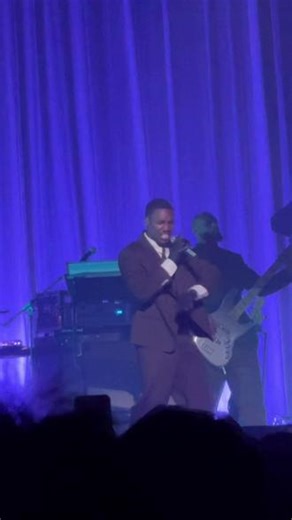 Numb｜Giveon上海演唱会现场✅🥹#超酷的live现场 #Giveon #giveon现场版live #Giveon上海 #演唱会