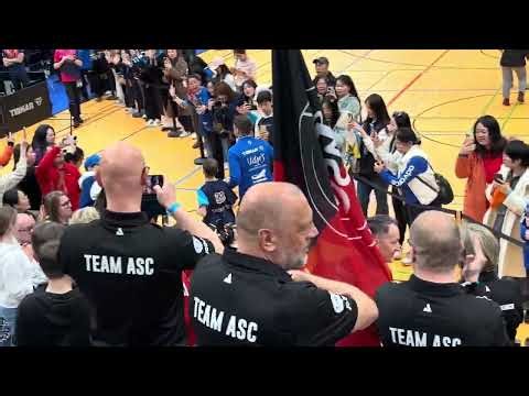Fan Zhen Dong walk from the locker room to the table 1.FC SaarbrückenTT vs. Grünwettersbach
