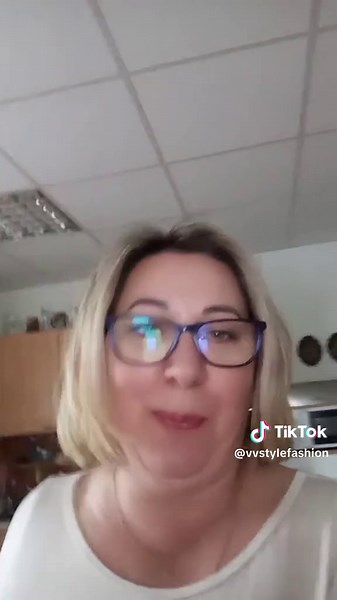 V&V Style Fashion (@vvstylefashion)’s videos with original sound - V&V Style Fashion