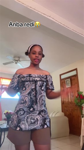 Vidéos de Angèle🐻‍❄️🍇 (@angie.0.8) avec I Love My Life Remix Style DJ MC - 🎵 🪔▪️DJ _MC_▪️🪔🎵