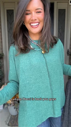 44K views · 56 reactions | $22 Must Have Sweater coming in hot!!! Great colors, great fit, great fabric! Snag this one while you can! Plus, it ships fast + FREE from Madison, AL! | Discount Divas | Facebook