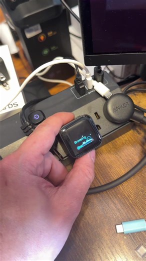 Discover the New Anker Smart Display Charger