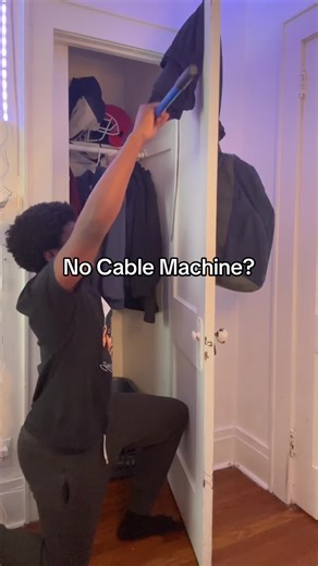No Cable Machine? No problem. 3 easy ways to train Cable Machine at home Save this and start today #homeworkout # #nogym #workout #cablemachine