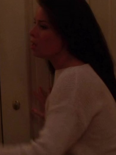Charmed Halliwell Sisters Shower Hideout