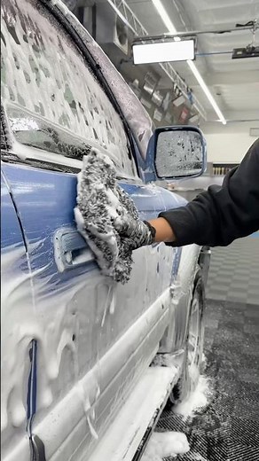 Are You Team Wash Mitt Or Wash Pad?