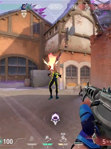 Winning Strategies for Valorant Clutch Moments