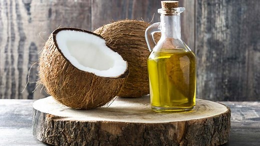 What Are Benefits Of Applying Coconut Oil In Belly Button?