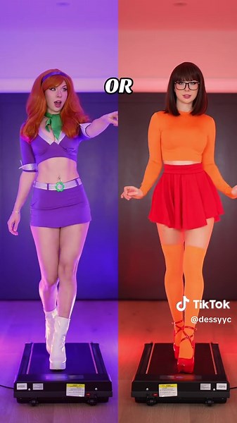 The ultimate choice.. Velma or Daphne? | Daphne Scooby Doo
