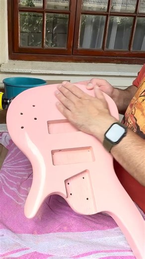 Wet sanding and polishing the Pink Bass Guitar - Part 3 #relic #sanding #polishing #guitar #bass