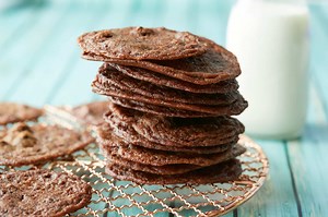 Thin & Crispy Chocolate Chip Cookies - Gemma’s Bigger Bolder Baking