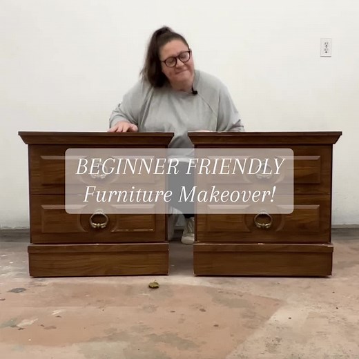 Here’ a step-by-step furniture makeover that’s definitely Beginner Friendly! #DIY