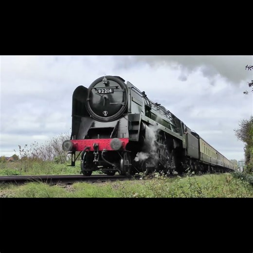 Steam - BR Standard Class 9F - 92214 - Quorn & Woodhouse Departure #steam #train
