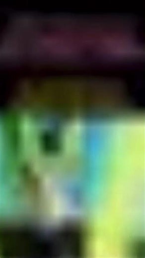 Acabei de jogar futebol com um grupo de árabes, depois almoçamos