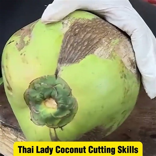 Amazing Thai Lady Coconut Cutting Skills | Incredible Fruit Cutting Fast Techniques Speed Knife